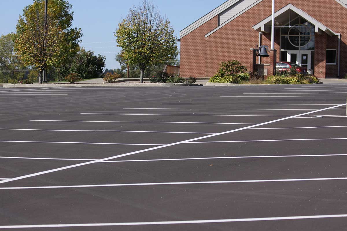 Religious-church-asphalt-parking-lot-and-line-striping-by-LL-Pelling.jpg