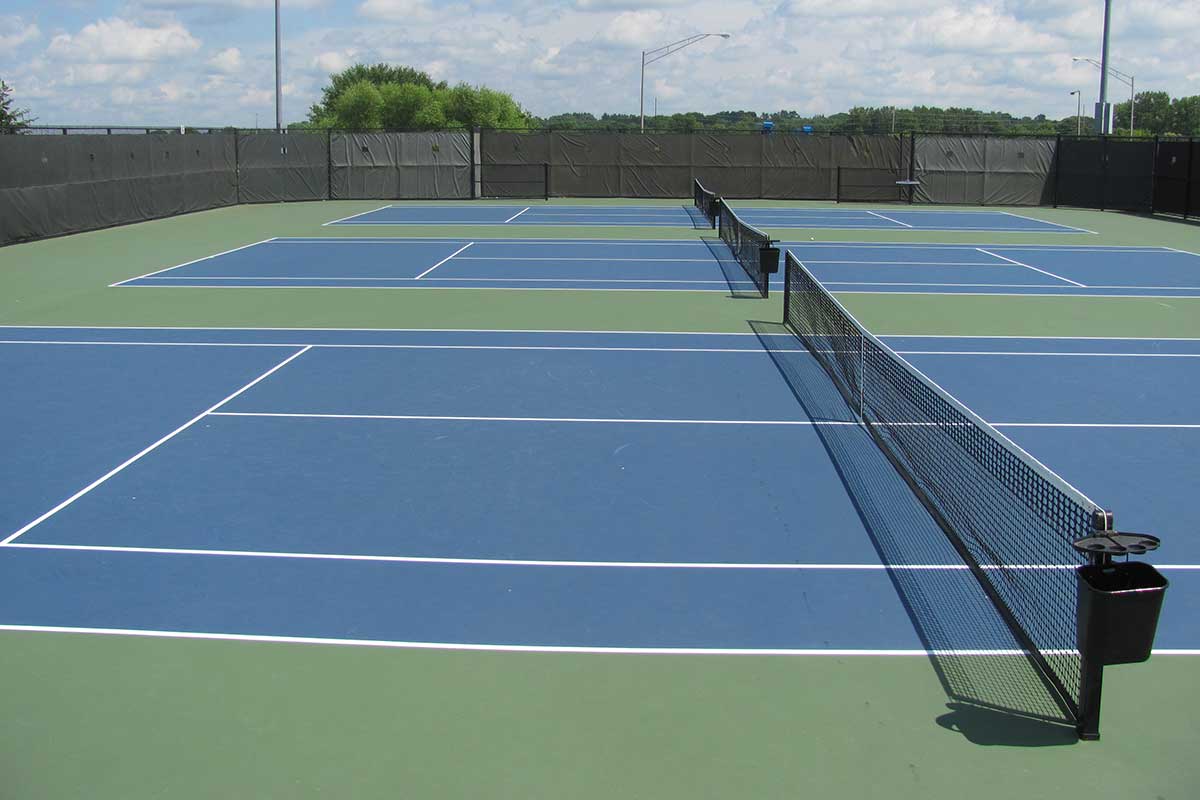 Klotz-Asphalt-Tennis-Courts-Iowa-City-by-LL-Pelling.jpg